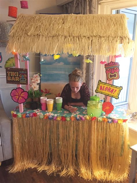 A hawaiian theme party is one of the most popular party themes, and it is easy to see why. DIY Tiki Bar - a purdy little house | Luau party ...
