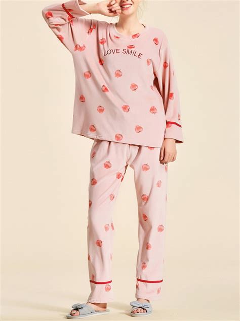 Women S Sweet Strawberry Printed Pajamas Set