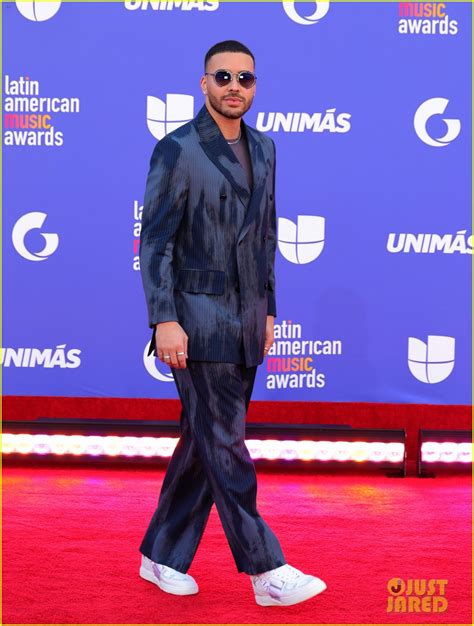 becky g steve aoki and more bring the heat at latin american music awards 2023 photo 4922627