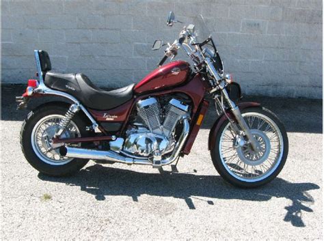 The suzuki intruder is a series of cruiser motorcycles made by suzuki from 1985 to 2005. Buy 1995 Suzuki Intruder 800 on 2040-motos