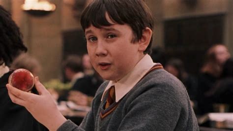 Matthew Lewis Neville Londubat Dans Harry Potter S Est Marié
