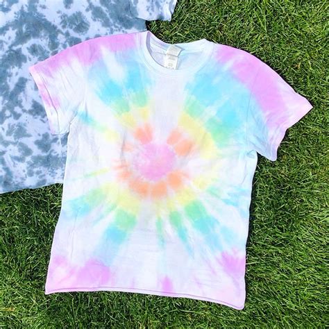 How to Tie Dye Bullseye Pattern | Tie dye patterns, How to tie dye, Tie dye