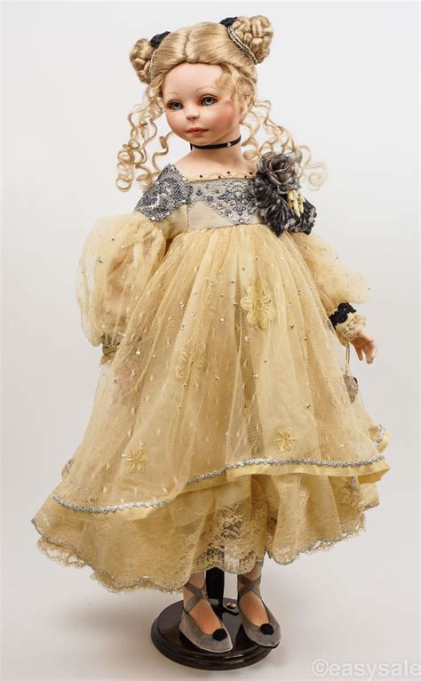 Détails Sur Mundia Collection Doll 24 Julia Dans Boîte Dorigine