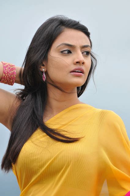 Super Stars Movie Updates Nikitha Narayan New Hot Saree Photos Nikitha Hot Stills From Its Y