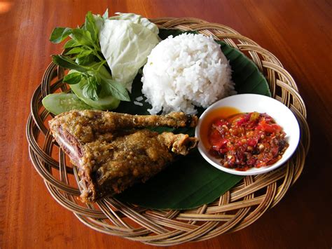 Resep mangut bebek tidak cuma ikan yang nikmat. Resep Bebek Goreng | Kuliner Sambal