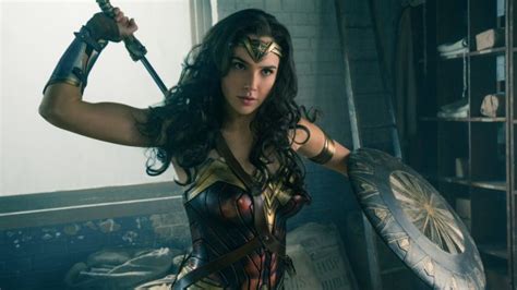 Wonder Woman Is Bisexual Says The Comic Books Writer