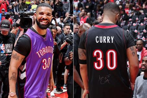 Drake In Dell Curry Jersey Drake Trolling Steph Curry Know Your Meme