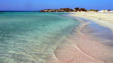 It is ideally positioned on an advantageous elevated location overlooking the sea. Elafonisi - Chania Taxi Booking