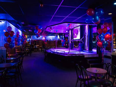 15 Best Strip Clubs In Montreal For Your Next Night On The Town 2022