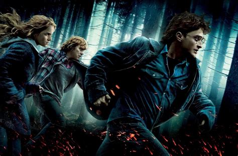 Ser harry potter nunca ha sido una tarea fácil, especialmente porque se ha convertido en un empleado muy ocupado del ministerio de magia basado en una historia original de jk rowling, john tiffany y jack thorne, el guión de harry potter y el maldito legado se publicaron en una edición. Harry Potter Y El Legado Maldito Libro Digital - Libros Populares