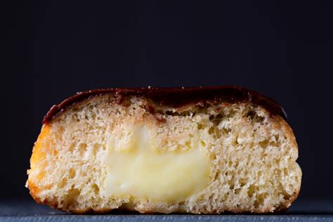 Bavarian Cream And Boston Cream — Four Key Differences Between Them