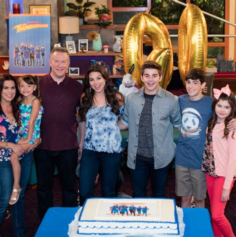 Vipaccessexclusive The Thundermans Cast Celebrate Their 100th