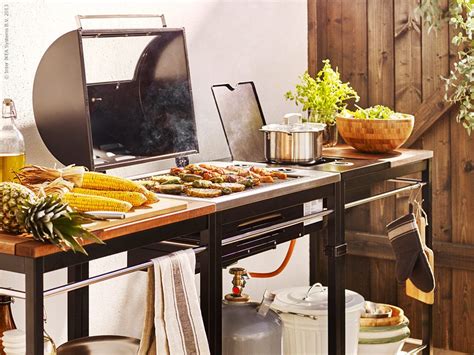 Hvis du vil ha en stol som ruller og er enkel å. Grilla på hjul - Livet Hemma | Utomhuskök, Ikea, Utekök