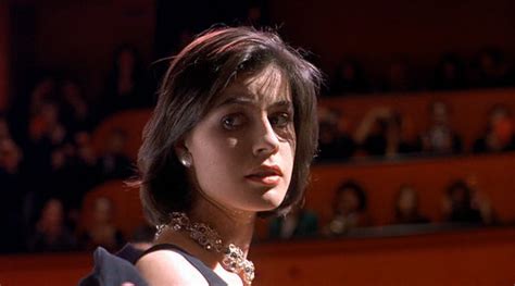 Trois couleurs: rouge (Krzysztof Kieslowski, 1994) DVDRip ...