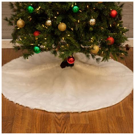 15 Best Tree Skirts 2022 The Strategist 45 Off