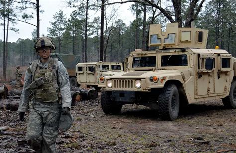 Us Army Battles To Keep Humvee Fleet Defence Blog
