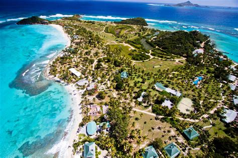 11 minutes from hotel cabin. Palm island luxury hotel resort and villas in the ...