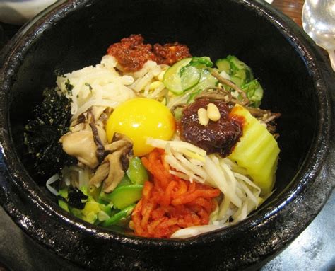 15 Must Try Food In Seoul South Korea Korean Dishes Food Dishes