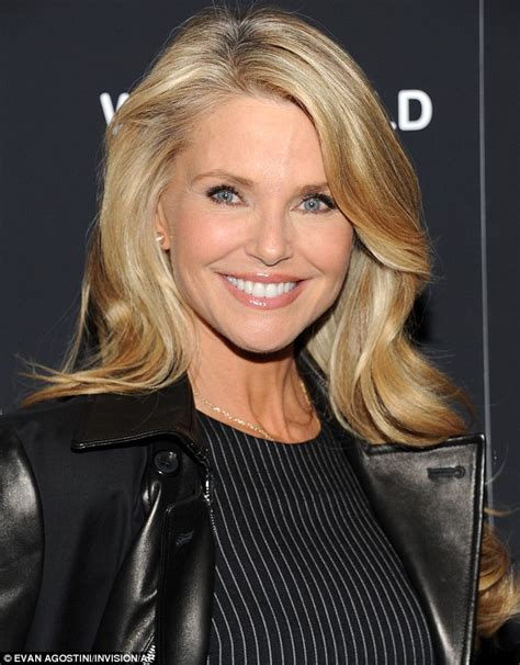 Christie Brinkley 59 And Iman 58 Show Up Women Half Their Age At