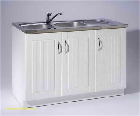 Dans un espace cuisine tout en longueur comme ici (environ 3,50 x 1,60 m), la solution la plus rationnelle consiste à adopter une disposition en parallèle. Meuble sous evier 140 ikea - Idées de travaux