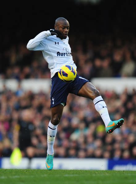 France legend william gallas feels that his country's young squad might be lacking the strength and power to go far at the world cup in russ. Gallas vers l'Australie