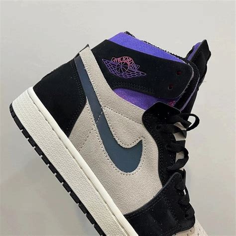 @jaysmithjordans jordan 1 psg.these are fire.love the detail on them!!!! Air Jordan 1 Zoom Comfort PSG DB3610-105 Release Date - SBD