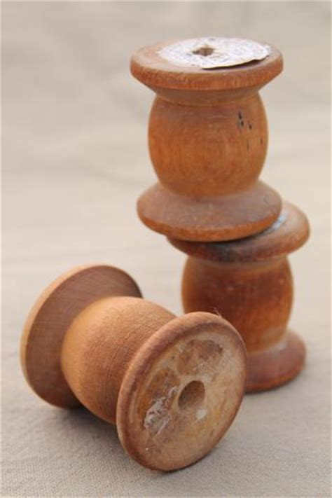 Vintage Wooden Spools Old Sewing Thread Spools Primitive Wood Spool Lot