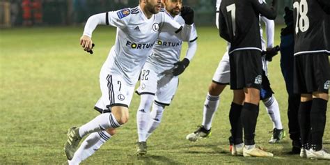 W konkursie rzutów karnych górnik był lepszy, strzelał dużo pewniej. Górnik Łęczna - Legia Warszawa | Warszawa.pl