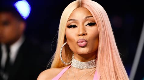 Nicki Minaj Shows Off Fierce Style While Posing Sultry
