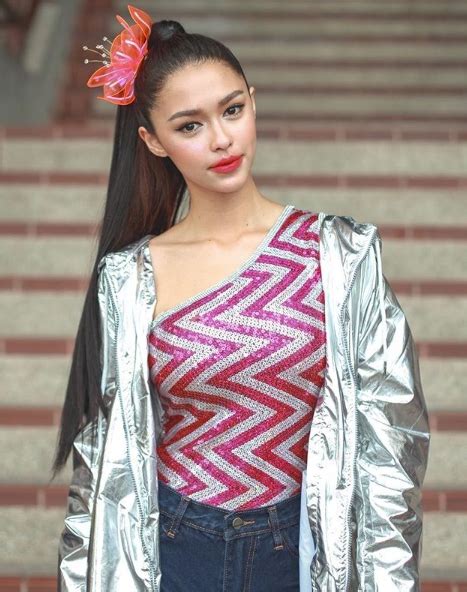 Nawasch is the son of police lieutenant general satun provincial commander tattthongak phupantachsee and chanutaporn wisitsophon, former heroine in the famous film phuean phaeng (1983) and ploy talay. แพทริเซีย กู๊ด เคยเครียดหนักมาก เพราะเกรดเฉลี่ยตกจาก4.00 ...