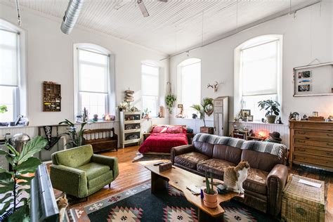 A Beautiful Vintage Filled Studio Apartment In A Former Church Home