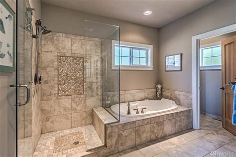 Gorgeous Master Bath Extra Large Walk In Shower Glass Door Jetted