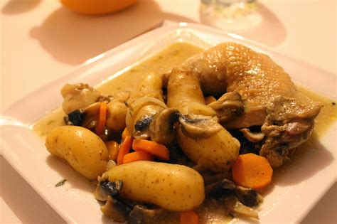 Recettes Faciles Rapides Poulet en cocotte avec pommes de terre et