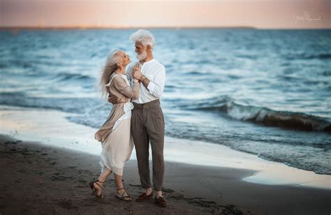 Russian Photographer Captures Beautiful Elderly Couple To Show That Love Transcends Time Bored