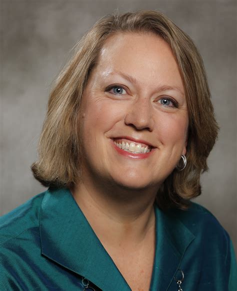 Wells Fargo Insurance Names Calvert Head of Client Experience in Colorado