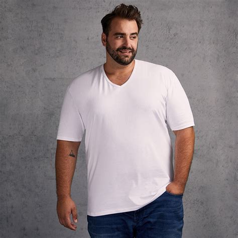 Men's Slim Fit V-neck T-shirts | Plus Size | promodoro