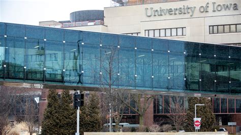 As UIHC treats second patient with COVID-19, staff ramp-up screening