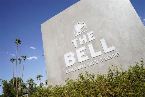 Taco Bell Hotel Sold Out In Palm Springs Within Minutes Video