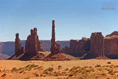 Monument Valley Totem Pole And Sand Springs