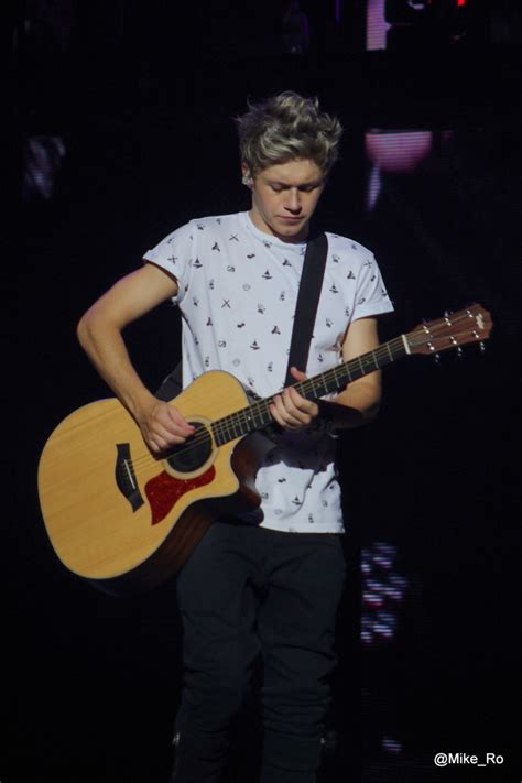 Wer konsequent innerhalb eines zeitfensters von max. Niall Horan: Fauler Abend im Bett (Foto)