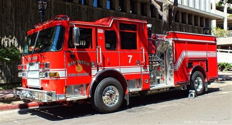 San Diego Fd Engine 7 San Diego Fire Department Station Flickr