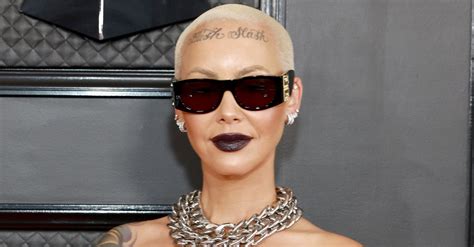 Amber Rose Explained How She Told Her 9 Year Old Son About Her Onlyfans Career Trendradars