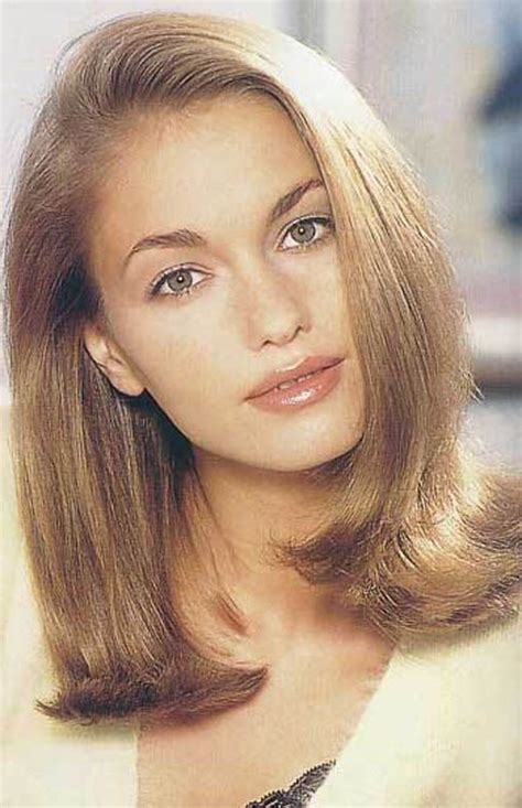 27 Hairstyles With Flipped Up Ends Hairstyle Catalog