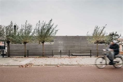 Offers a complete range of welding consumable. Houseboat Haarlem Shuffle by VanOmmeren-architects ...