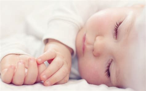 ¿por Qué Los Bebés Se Despiertan Tantas Veces El Mejor Colchón De