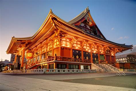 Sensoji Temple In Asakusa Tokyo Travel Guide Tokyo Japan Travel