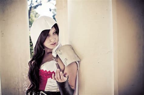 Assassins Creed Cosplay By Angelica Danger Dawn Girl Assassin