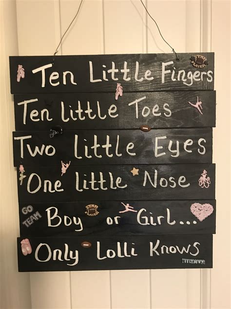Gender reveal sign | Gender reveal signs, Gender reveal, Little toes