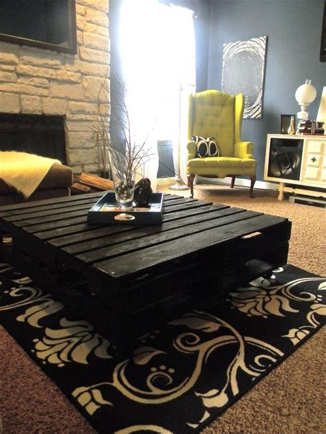 Black Painted Pallet Coffee Table Pallet Home Decor Decor Diy Home