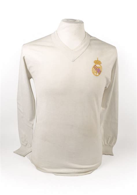 Real madrid futbol kulübü unisex futbol tişört. Ferenc Puskás' Real Madrid Shirt, 1963 - National Football ...